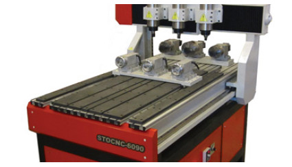 Фрезерний верстат з ЧПУ STO CNC 6090 з 3-ма шпинделями та 3-я поворотними пристроями