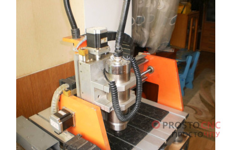 БУ Міні 3д фрезерний верстат з ЧПУ MAXI-S0404