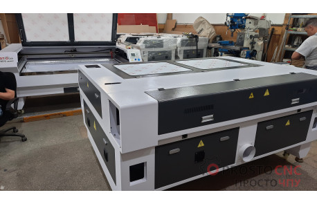 Лазерный станок Expert 1610