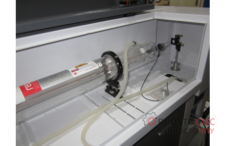 Лазерный станок Expert 1610