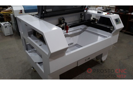 Лазерний верстат Expert 9060